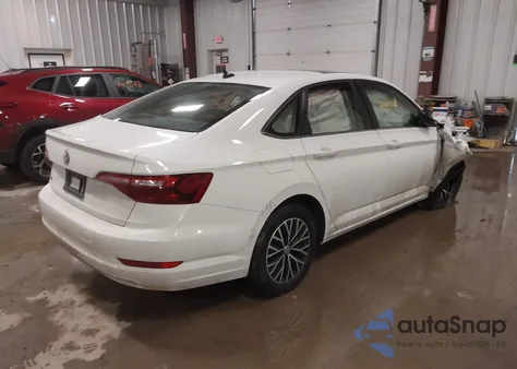 2021 Volkswagen Jetta 1.4T R-Line/1.4T S/1.4T Se из США, поврежденный, VIN 3VWC57BU4MM045269